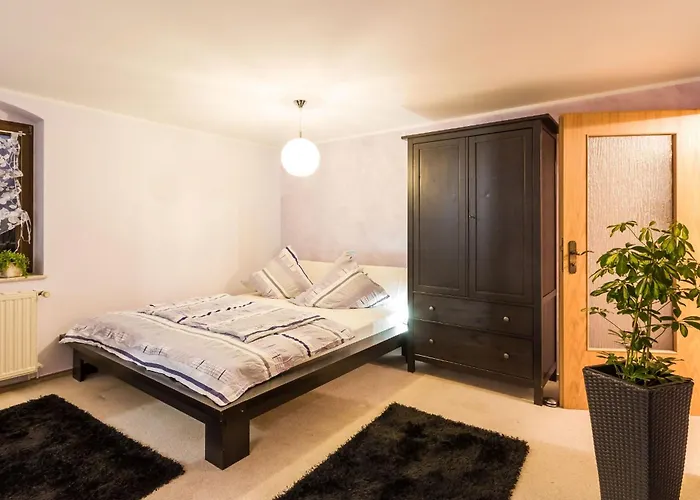 Idyllische Am Pillnitzer Schlosspark *